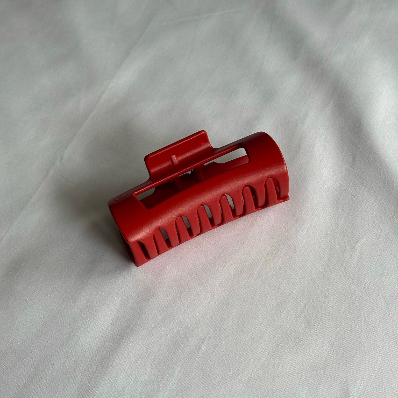 Silvi Hair Claw Clip – Raspberry