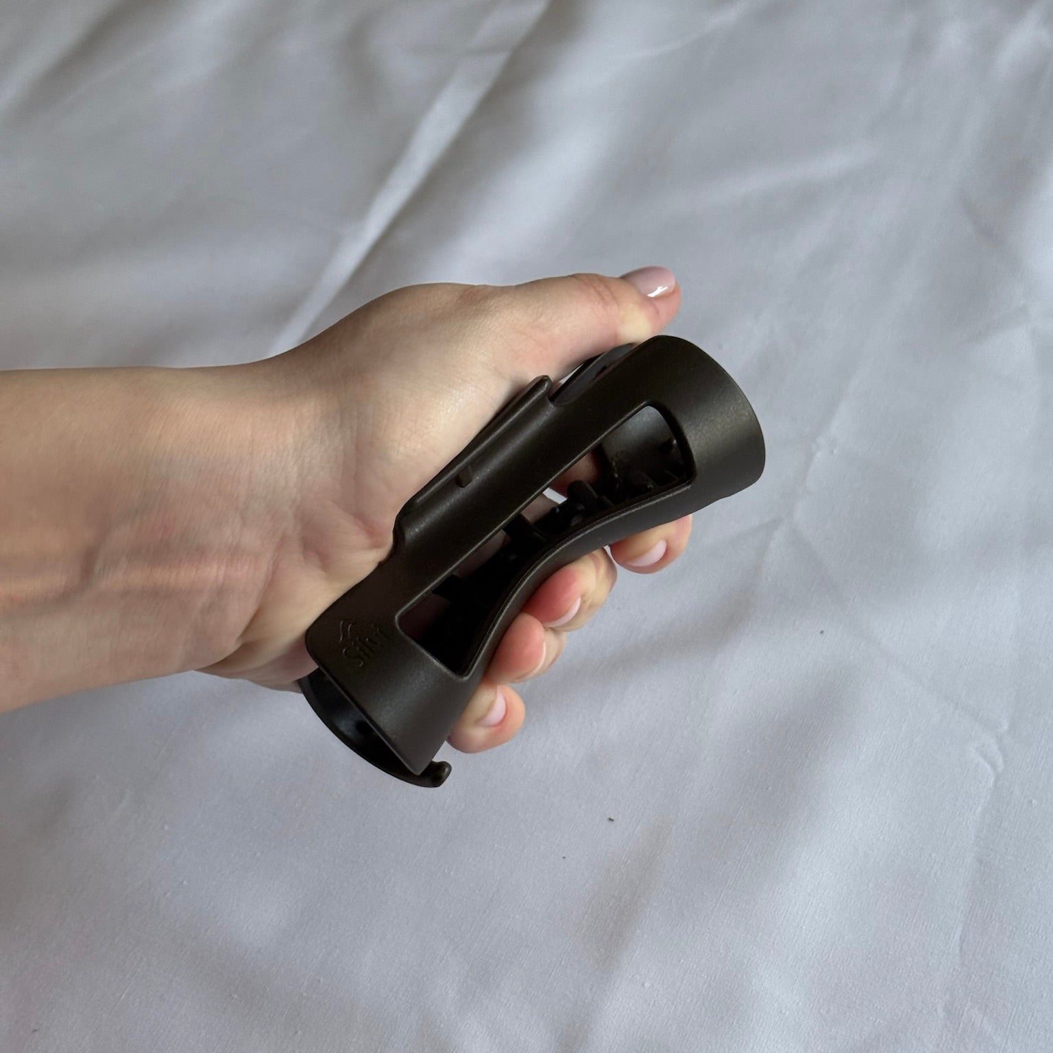 Silvi Hair Claw Clip – Coffee Bean